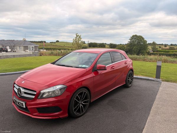 Mercedes-Benz A-Class Hatchback, Diesel, 2015, Red