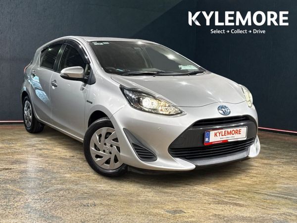 Toyota Aqua Hatchback, Petrol Hybrid, 2019, Silver