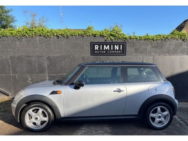 Mini Cooper Hatchback, Petrol, 2010, Silver