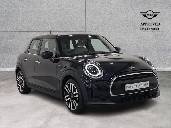 Mini Cooper Hatchback, Petrol, 2023, Blue