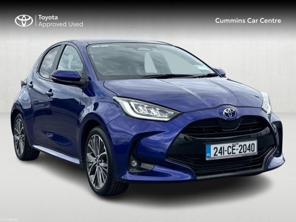 Toyota Yaris Hatchback, Petrol Hybrid, 2024, Blue