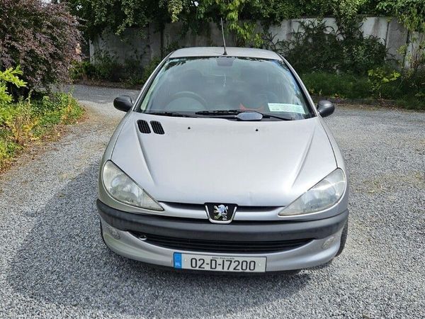 Peugeot 206 Hatchback, Petrol, 2002, Silver
