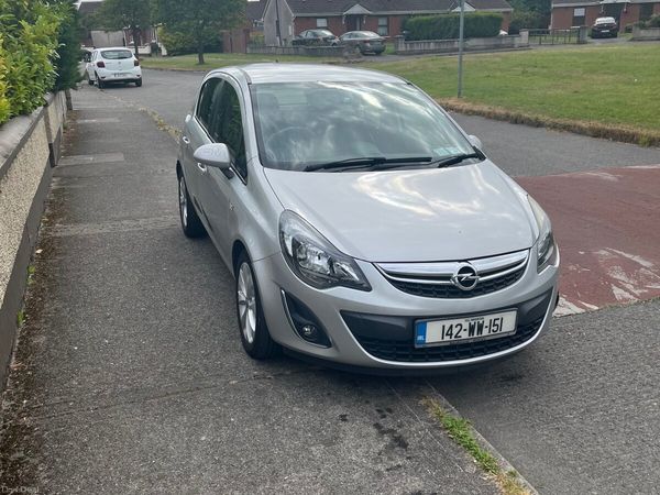 Opel Corsa Hatchback, Diesel, 2014, Silver