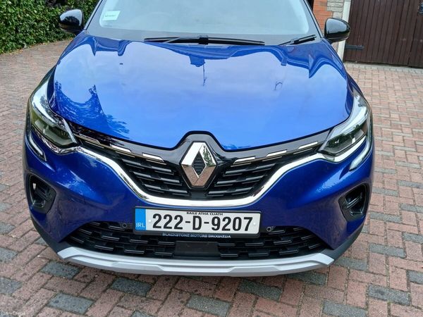 Renault Captur Hatchback, Petrol, 2022, Blue