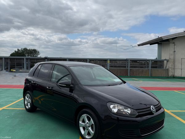 Volkswagen Polo Hatchback, Petrol, 2010, Black
