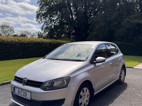 Volkswagen Polo Hatchback, Petrol, 2010, Silver