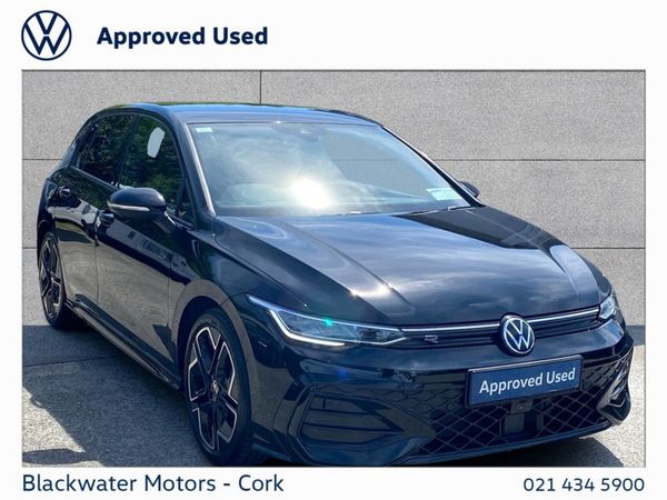 Volkswagen Golf Estate, Petrol, 2024, Black