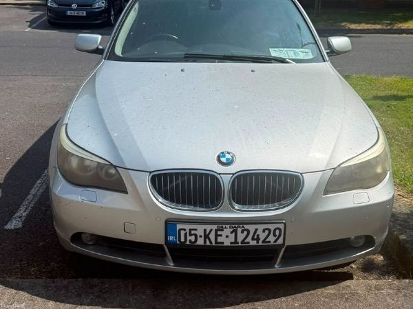 BMW 5-Series Estate, Petrol, 2005, Silver