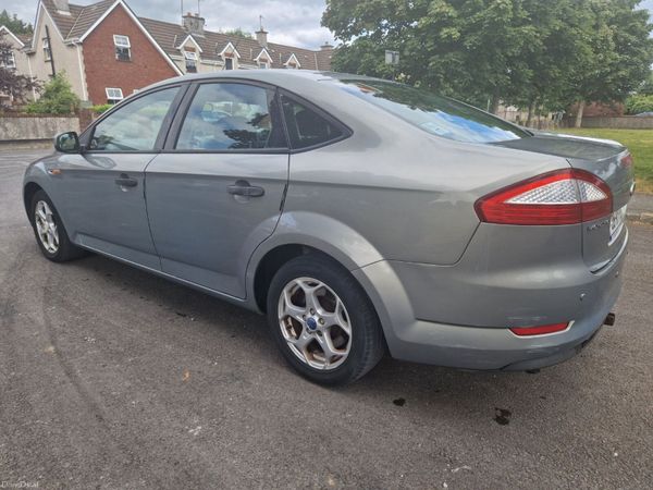 Ford Mondeo Saloon, Petrol, 2008, Grey