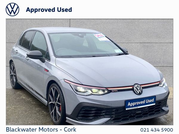 Volkswagen Golf Estate, Petrol, 2024, Grey