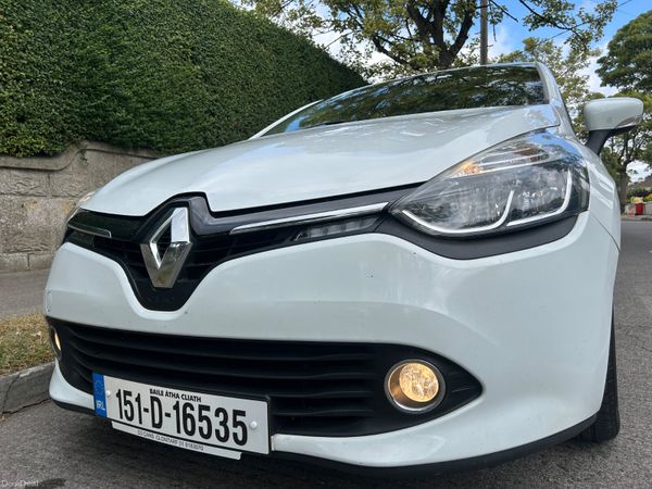 Renault Clio Hatchback, Petrol, 2015, White