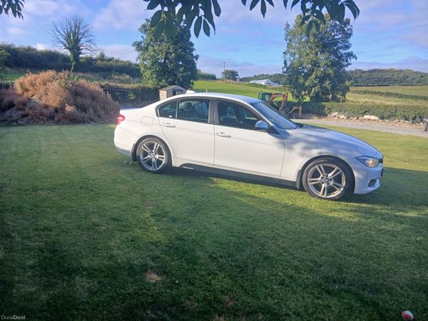 BMW 3-Series Saloon, Diesel, 2012, White