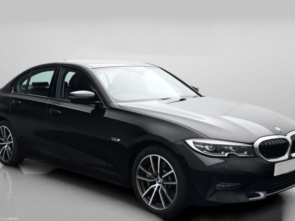 BMW 3-Series Saloon, Petrol Hybrid, 2022, Black