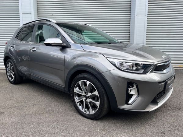 Kia Stonic SUV, Petrol Hybrid, 2024, Grey