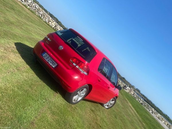 Volkswagen Golf Estate, Diesel, 2012, Red