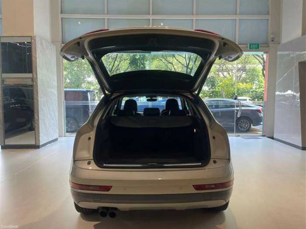 Audi Q3 SUV, Petrol, 2016, Silver