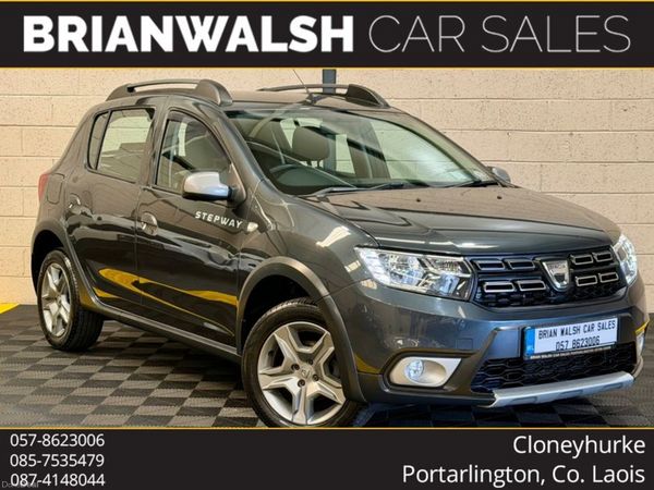 Dacia Sandero Hatchback, Petrol, 2017, Grey