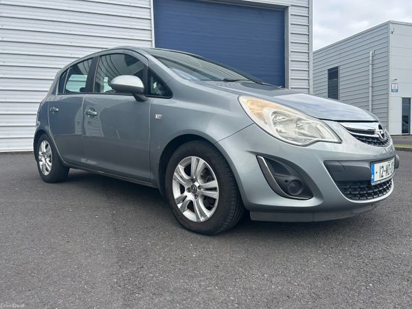 Opel Corsa Hatchback, Petrol, 2012, Silver