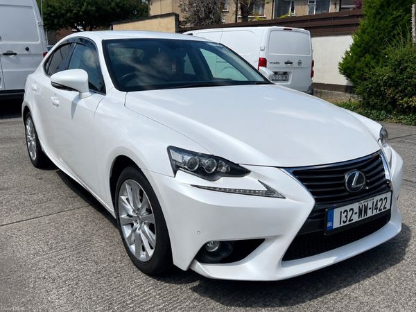 Lexus IS Saloon, Petrol Hybrid, 2013, White