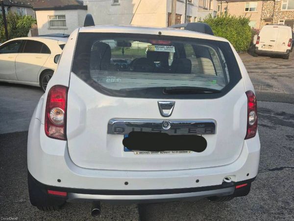 Dacia Duster SUV, Diesel, 2014, White