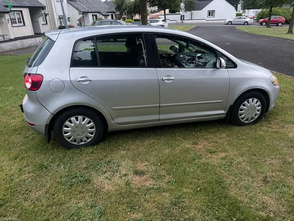 Volkswagen Golf Hatchback, Diesel, 2011, Silver