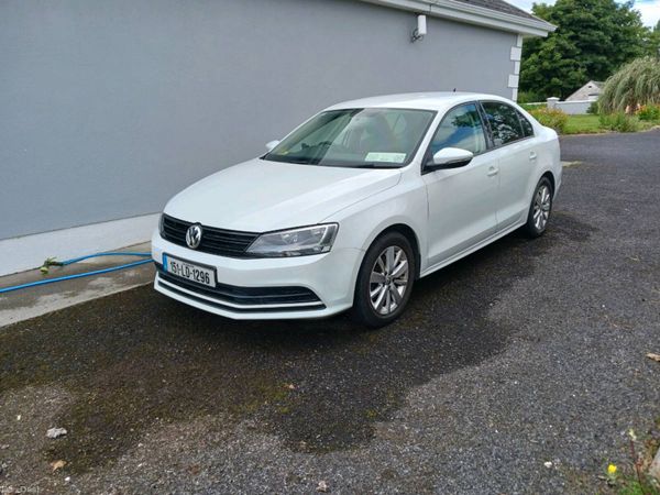 Volkswagen Jetta Saloon, Petrol, 2015, White