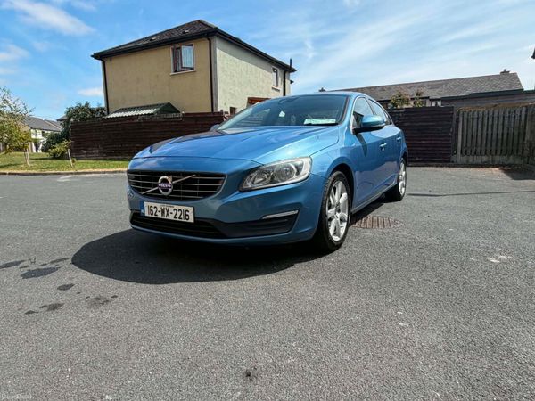 Volvo S60 Saloon, Diesel, 2016, Blue