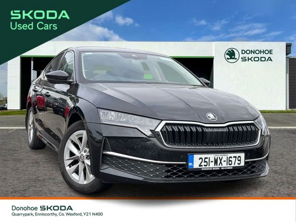 Skoda Octavia Saloon, Diesel, 2025, Black