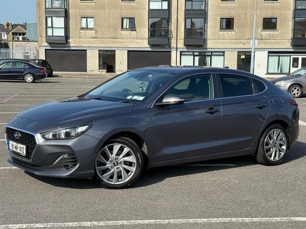 Hyundai i30 Hatchback, Diesel, 2019, Grey