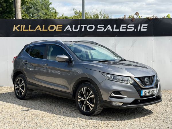 Nissan Qashqai Hatchback, Diesel, 2019, Grey