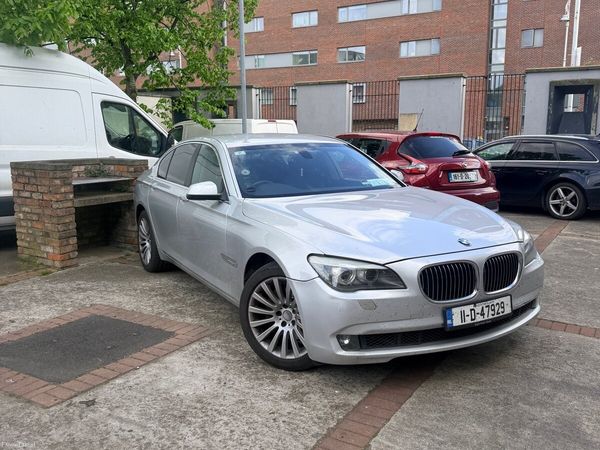 BMW 7-Series Saloon, Diesel, 2011, Silver