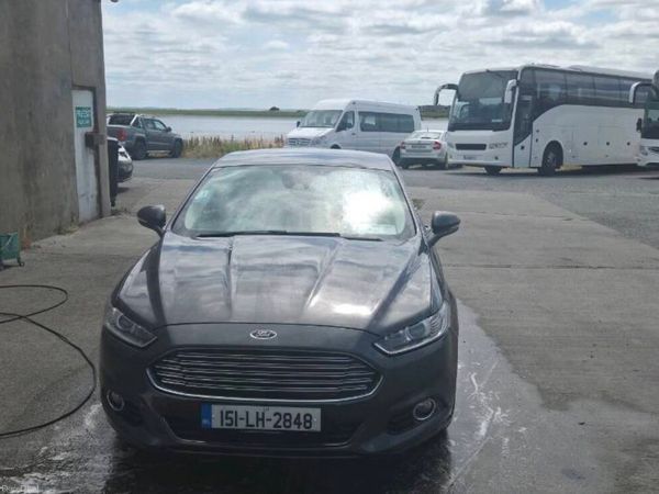 Ford Mondeo Hatchback, Diesel, 2015, Grey