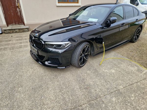BMW 5-Series Saloon, Petrol Plug-in Hybrid, 2021, Black