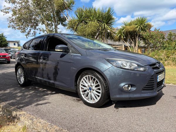 Ford Focus Hatchback, Diesel, 2013, Grey
