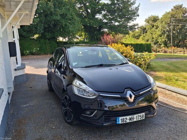 Renault Clio Hatchback, Petrol, 2018, Black