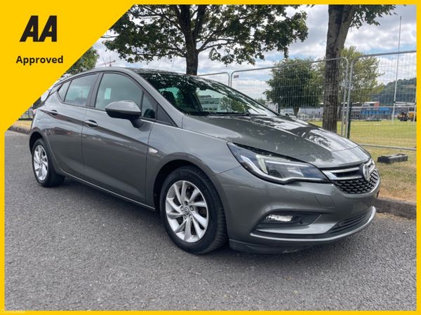 Opel Astra Hatchback, Diesel, 2019, Grey