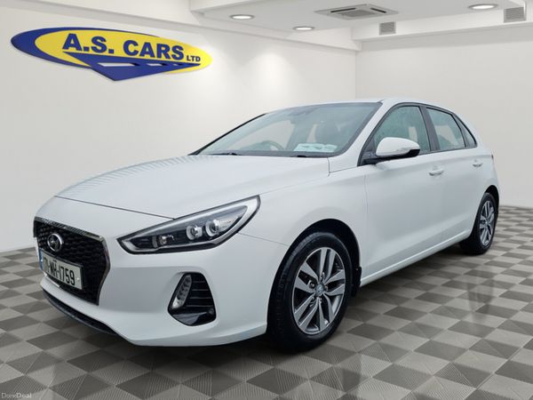 Hyundai i30 Hatchback, Petrol, 2017, White