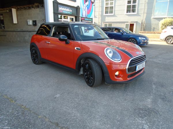 Mini Cooper Hatchback, Petrol, 2018, Orange