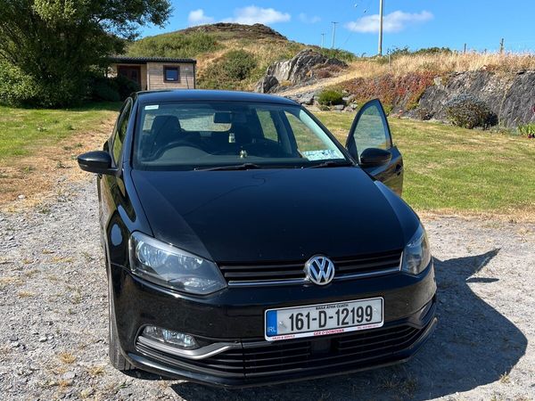Volkswagen Polo Hatchback, Diesel, 2016, Black