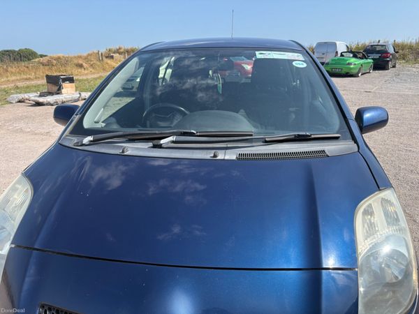 Toyota Yaris Hatchback, Petrol, 2007, Blue