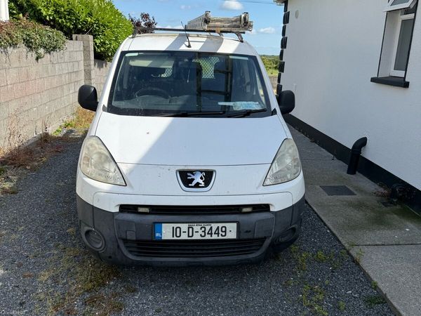 Peugeot Partner MPV, Diesel, 2010, White