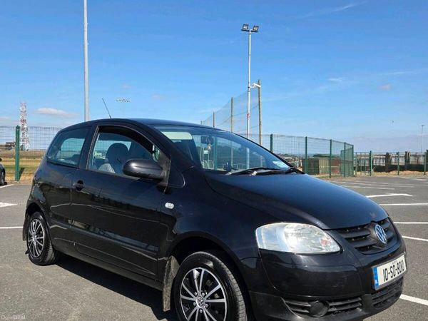 Volkswagen Fox Hatchback, Petrol, 2010, Black