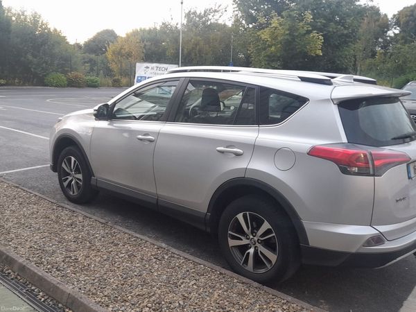 Toyota RAV4 SUV, Diesel, 2016, Silver
