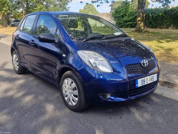Toyota Yaris Hatchback, Petrol, 2009, Blue