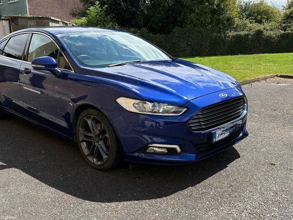 Ford Mondeo Hatchback, Diesel, 2016, Blue