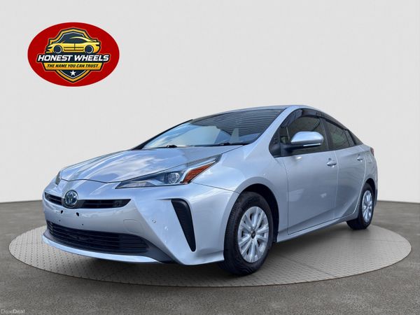 Toyota Prius Hatchback, Petrol Hybrid, 2021, Silver