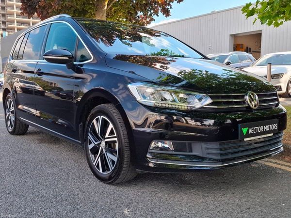 Volkswagen Touran MPV, Petrol, 2020, Black