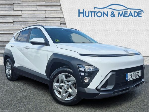 Hyundai KONA SUV, Petrol, 2024, White