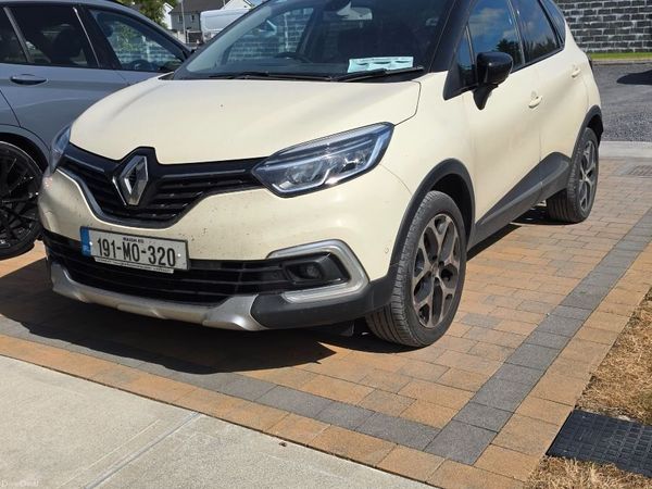 Renault Captur Hatchback, Diesel, 2019, White