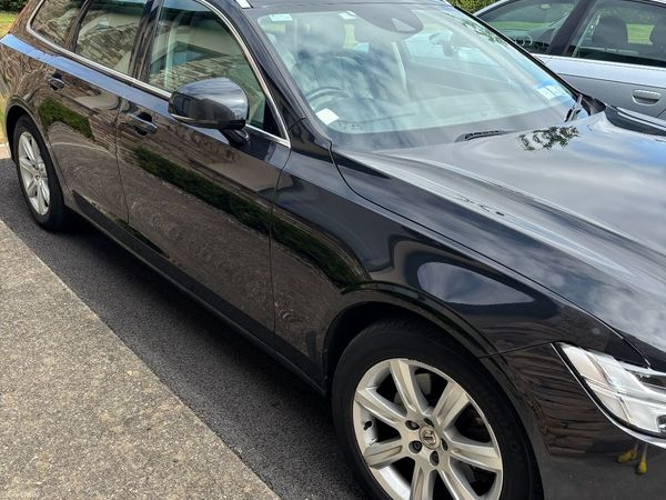 Volvo V90 Estate, Diesel, 2017, Black